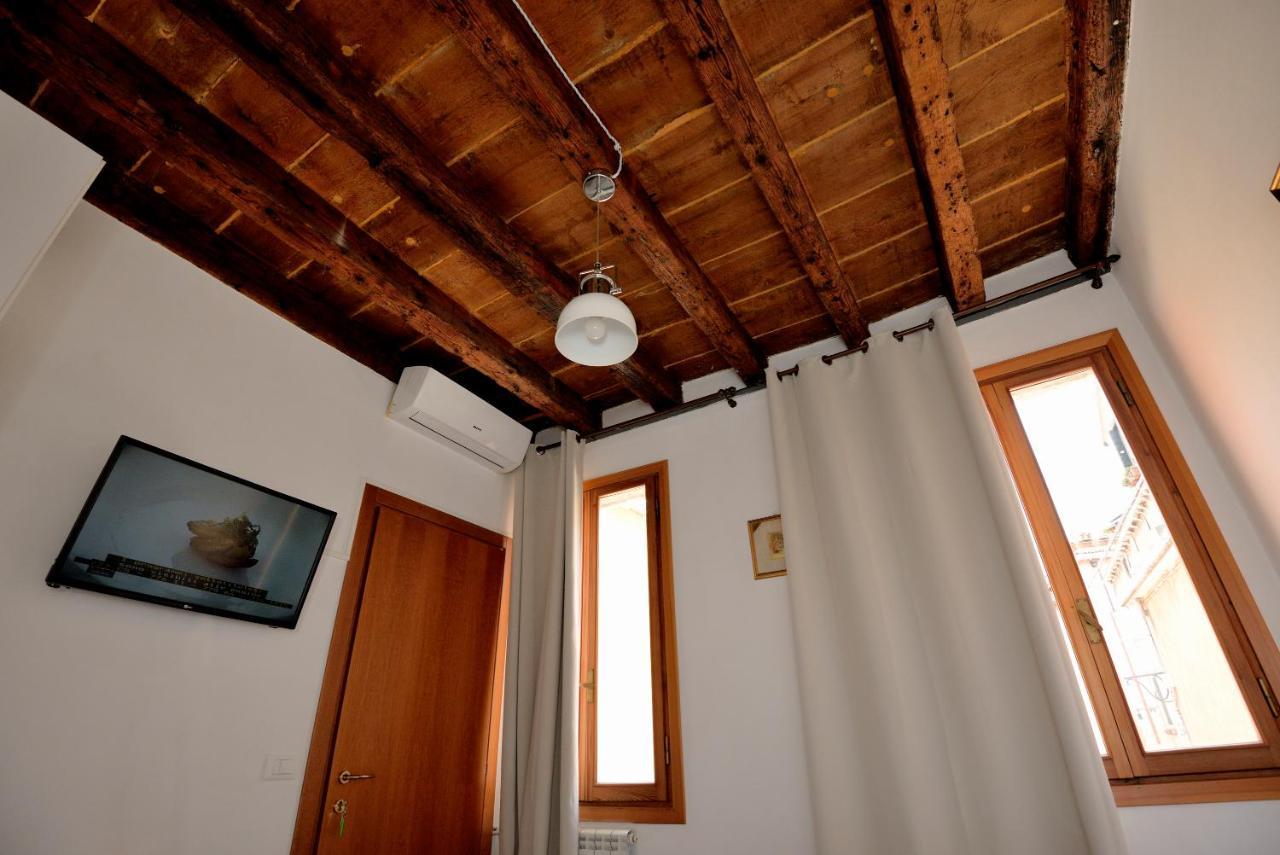 Casa Dea Corte Apartment Венеція Екстер'єр фото